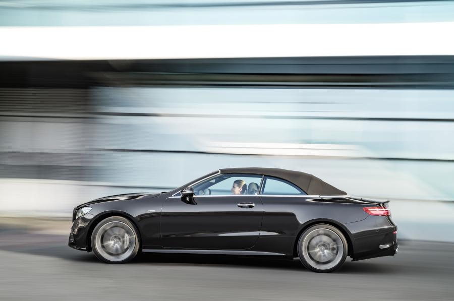  Mercedes-AMG E53 4Matic+ Cabriolet (A238) 2018 года  (WW) (фото 3 из 18)